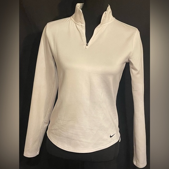 Nike Tops - Nike Pullover Half Zip NWOT